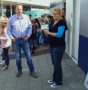 Overhandiging-plaatje-door-Eipi