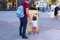 Piet-Jonker-weidevenner-opening-stadhuisplein-24-25